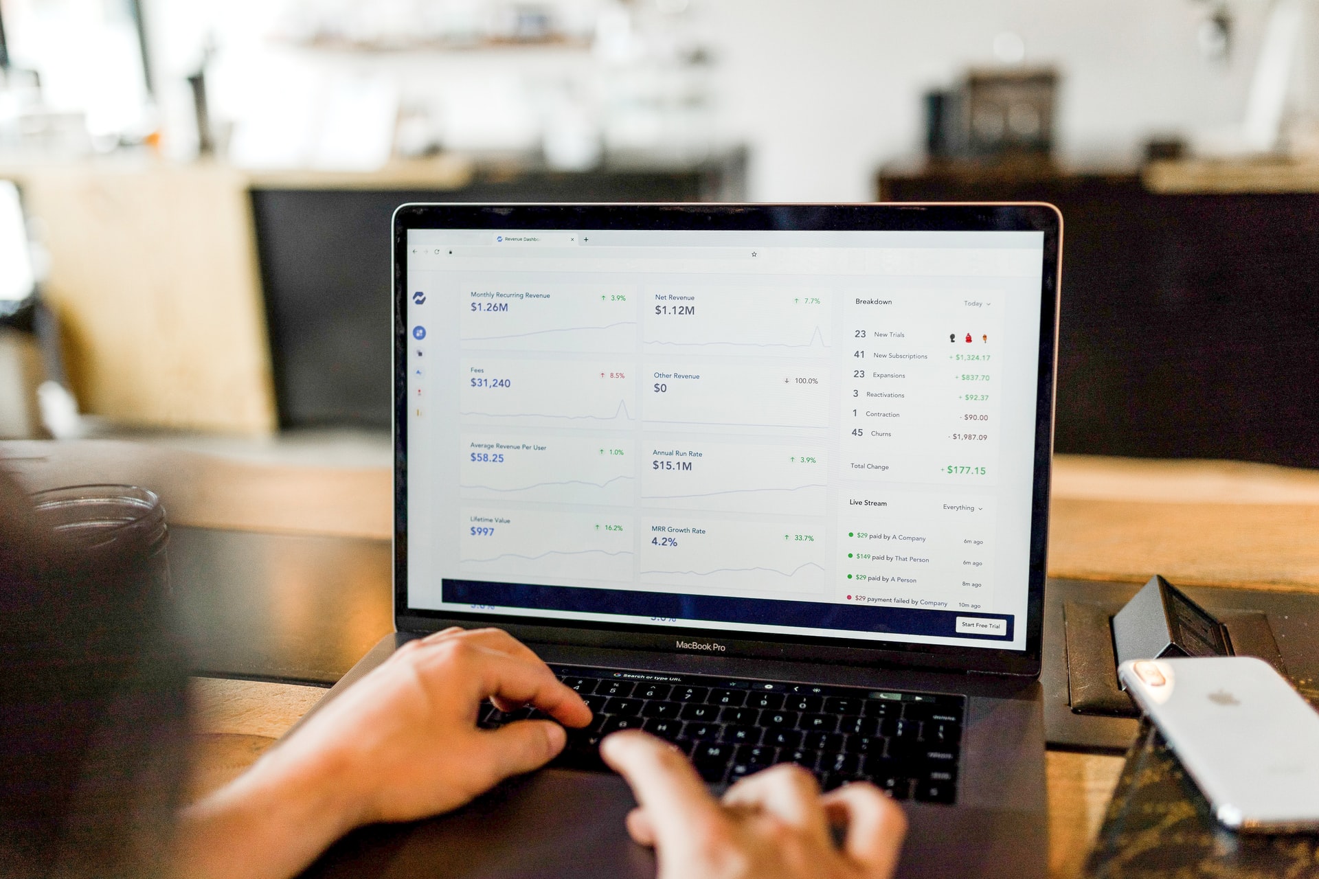 Are you looking for a way to streamline your billing process? Check out our template on how to write an invoice for your digital marketing agency.