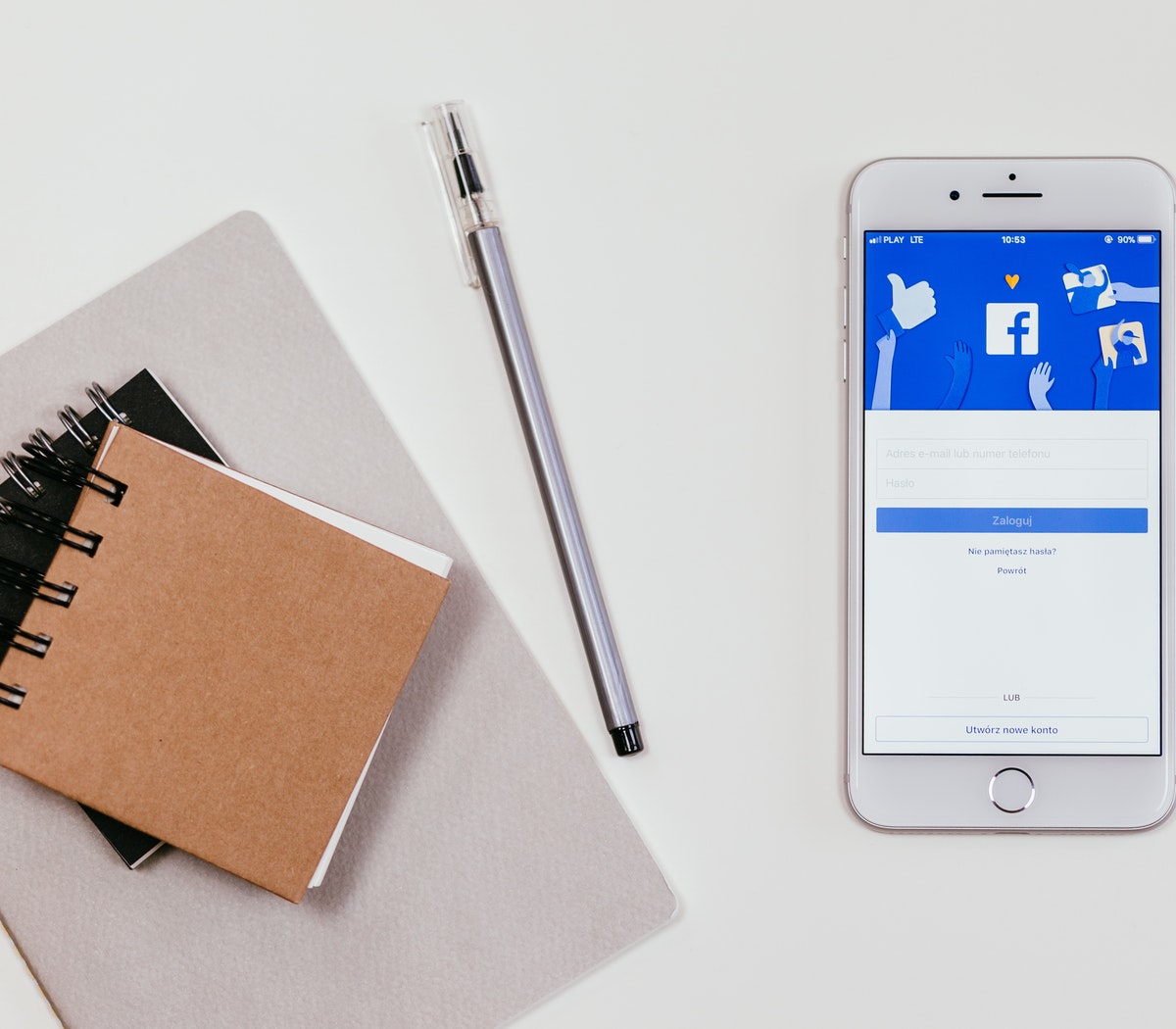 93 Facebook statistics to help businesses in 2022. 
