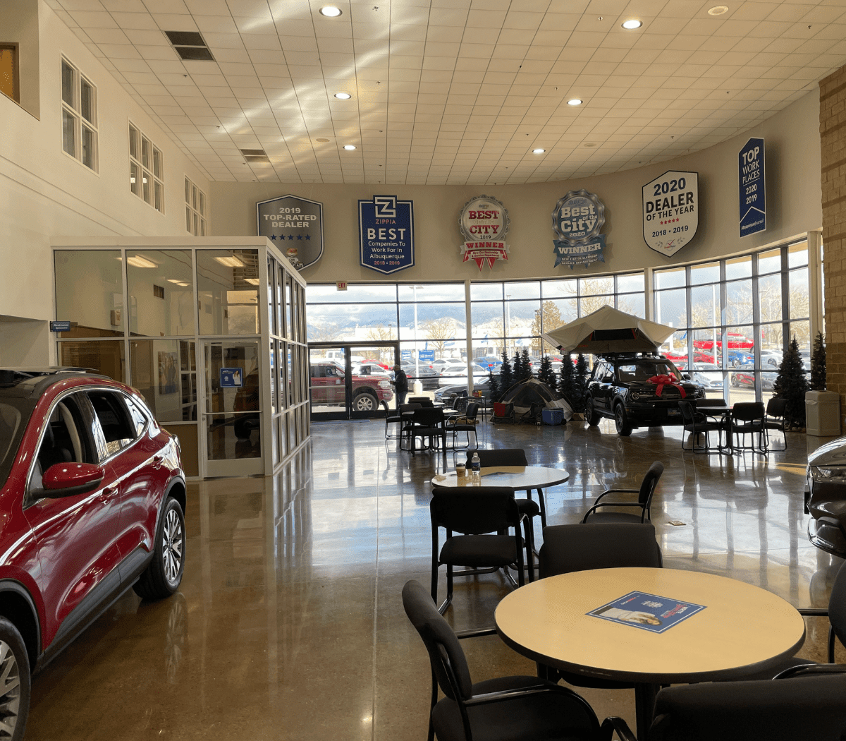 Power Ford's 6 Tips for Improving the Dealership Experience