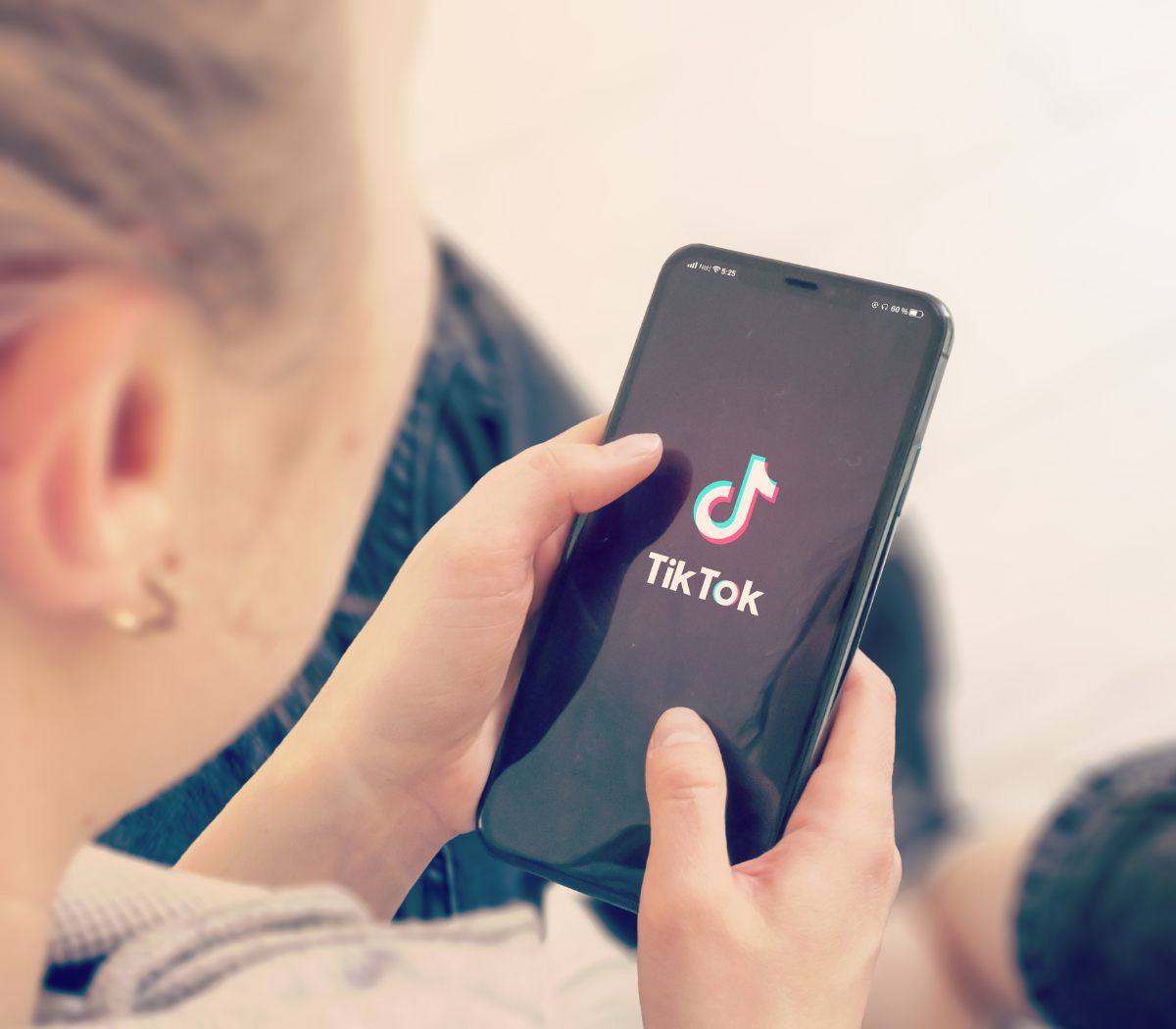 How to Use TikTok for Local Businesses in 4 Easy Steps