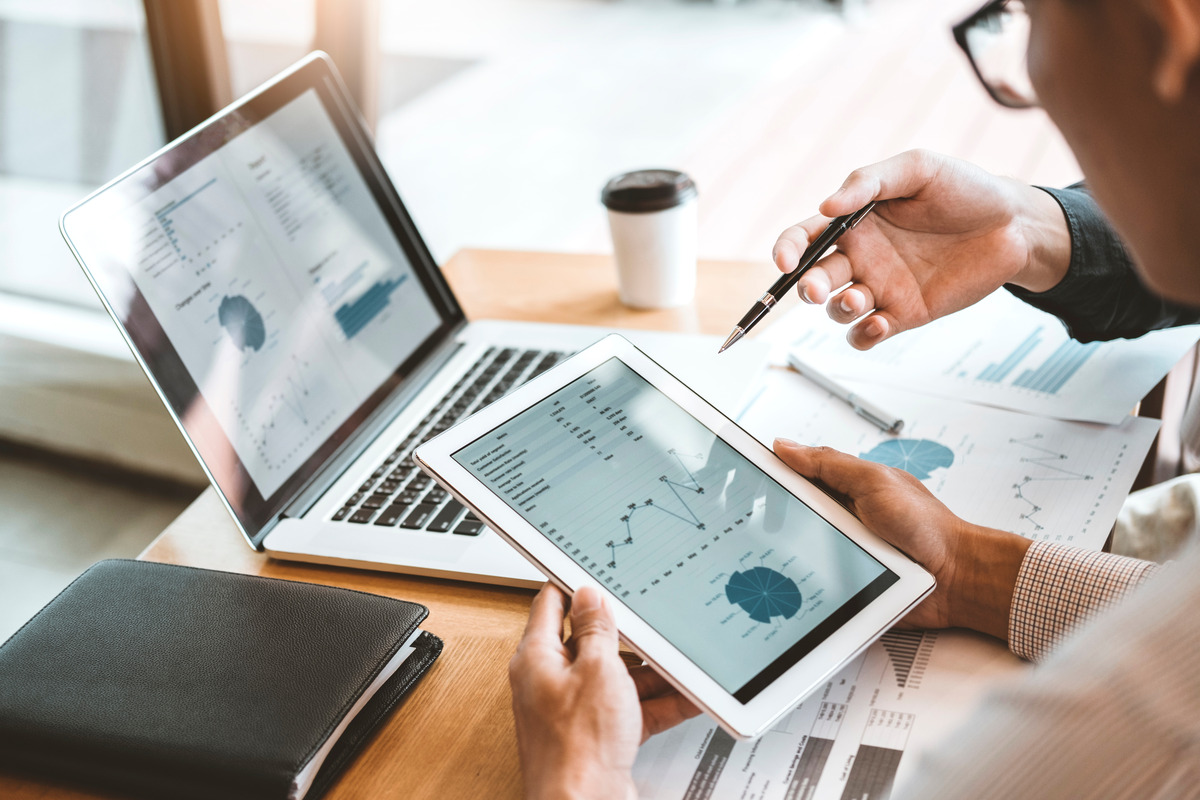 How to Keep Track of Business Expenses for Small Businesses